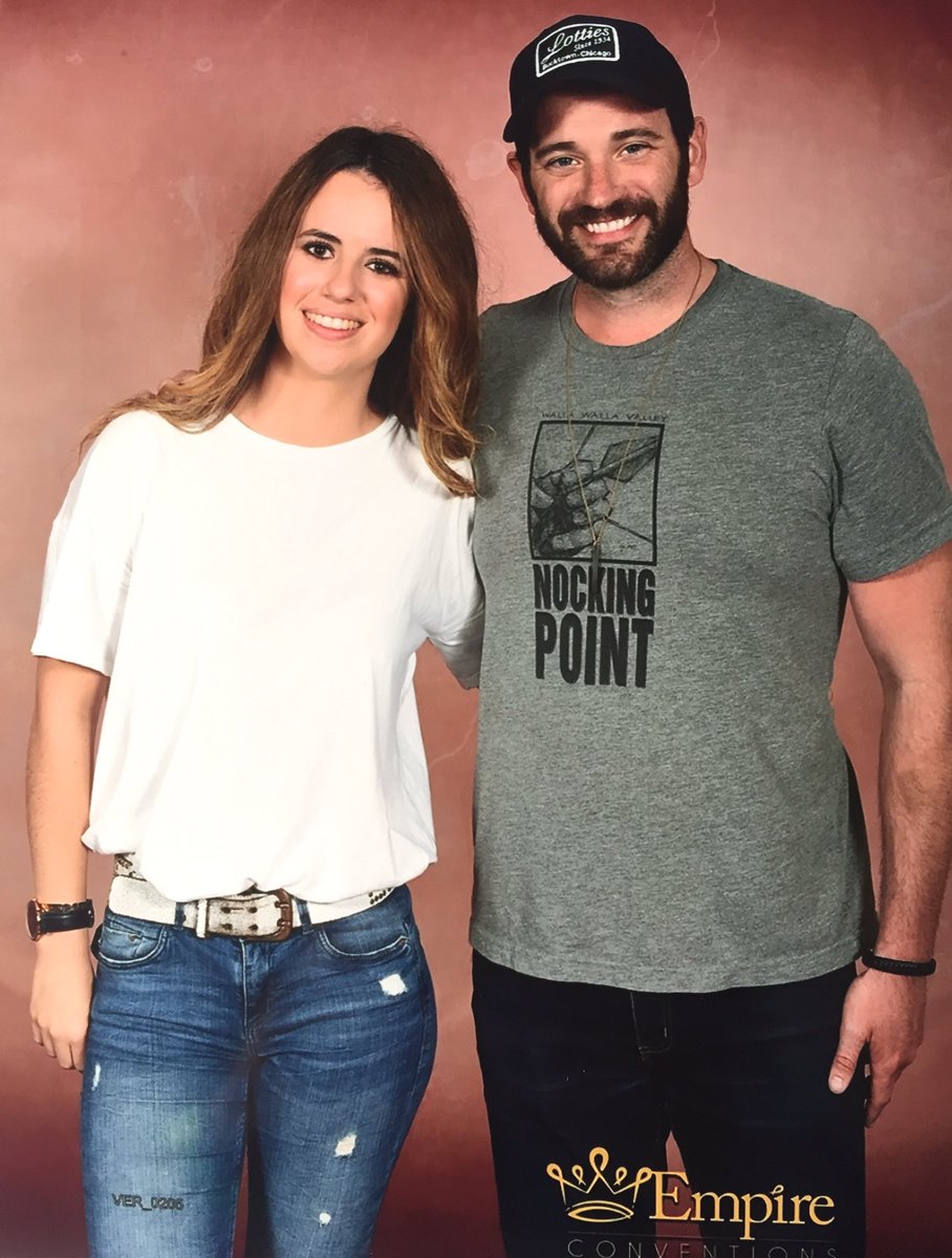 LouaneDebord's tweet photo. 20 &amp; 21 Mai 2017 💛 #DMWC https://t.co/dqIWyBYzy1