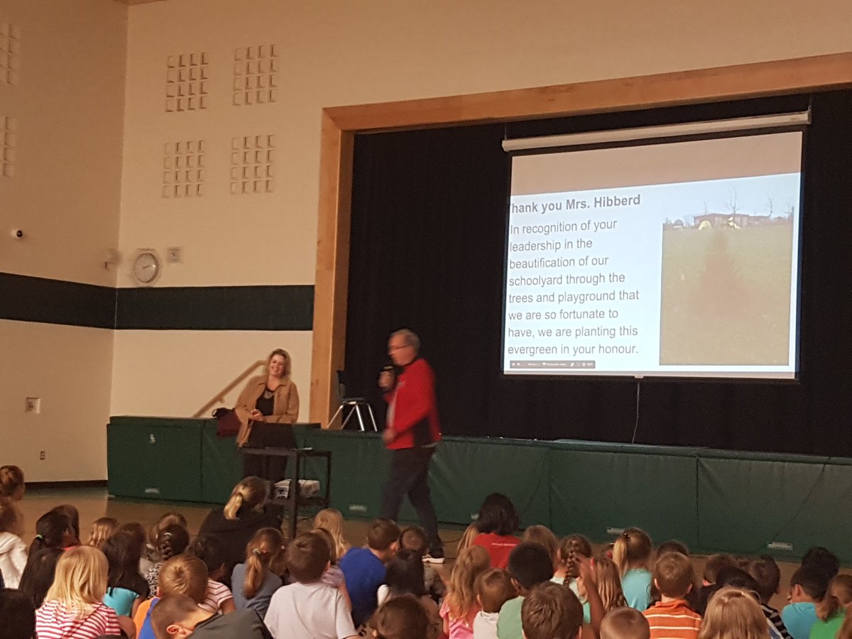 Teacher_Baum's tweet photo. A successful surprise presentation to our amazing principal for all her hard work! @SuttonStingers @roxyrae2 https://t.co/mhfH2lLILf