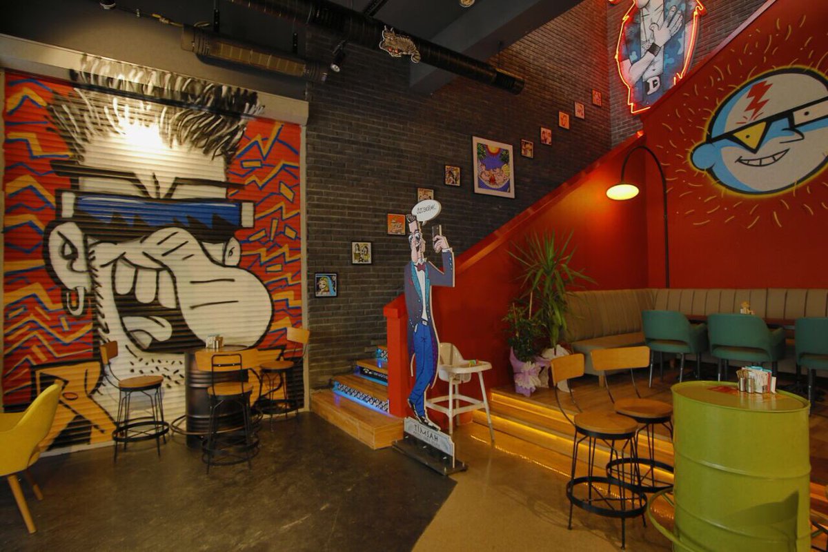 ilker kaya on twitter lmnkltr kayseri ye leman kultur acildi talep de guzel az sahip cikin gerci konseptde alkol olmayinca diger cafelerden bi farki yok ama olsun twitter