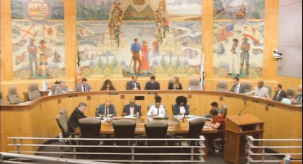 4HealthyCA's tweet photo. Wohooo! We did it! #sb562 is out of Approps &amp; on to a full Senate vote by June 2! Ask ur Senator 2 support TODAY!  https://t.co/xpqC1YrTMy https://t.co/ZvKwvUPsWk