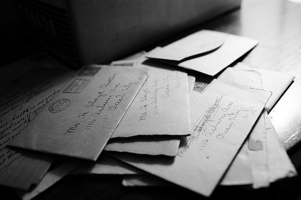 Не ругайте себя за прошлое.
Совсем скоро рассеется дым. 
Я так хотел быть хоть раз хорошим,
Но опять оказался плохим.
/Гуф/