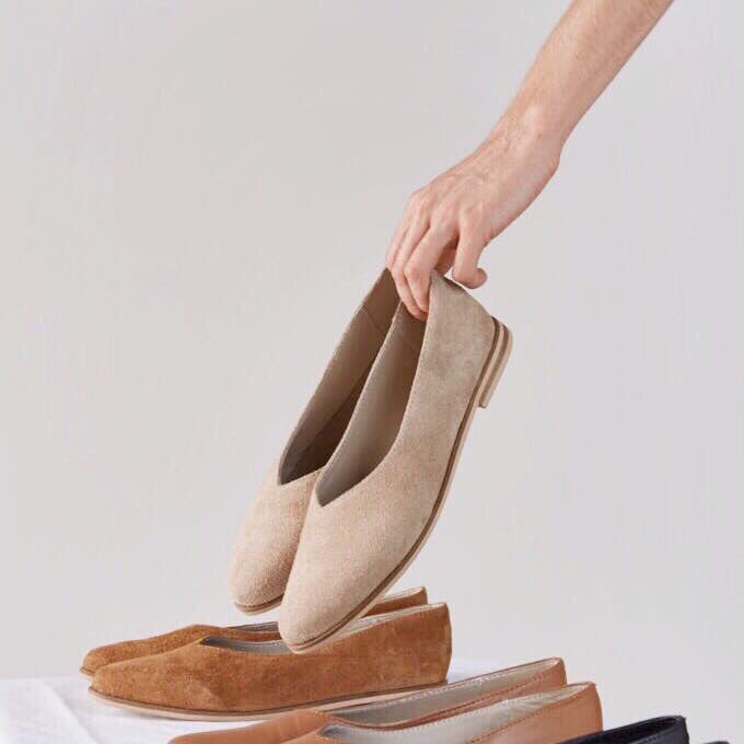 Limited Stock left, last chance to shop the new Modern Loafer and Modern Pump! 👉 janesews.co.za