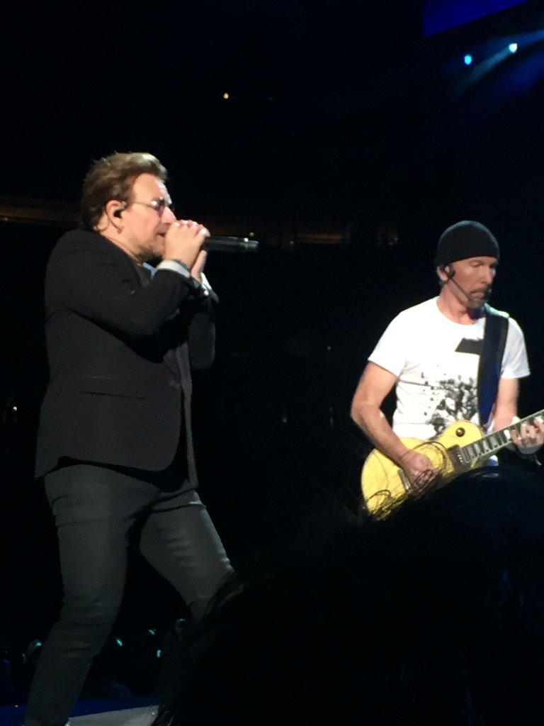 Derbie7's tweet photo. #U2TheJoshuaTree2017 #U2Houston #U2 https://t.co/pPmcLiYBBj