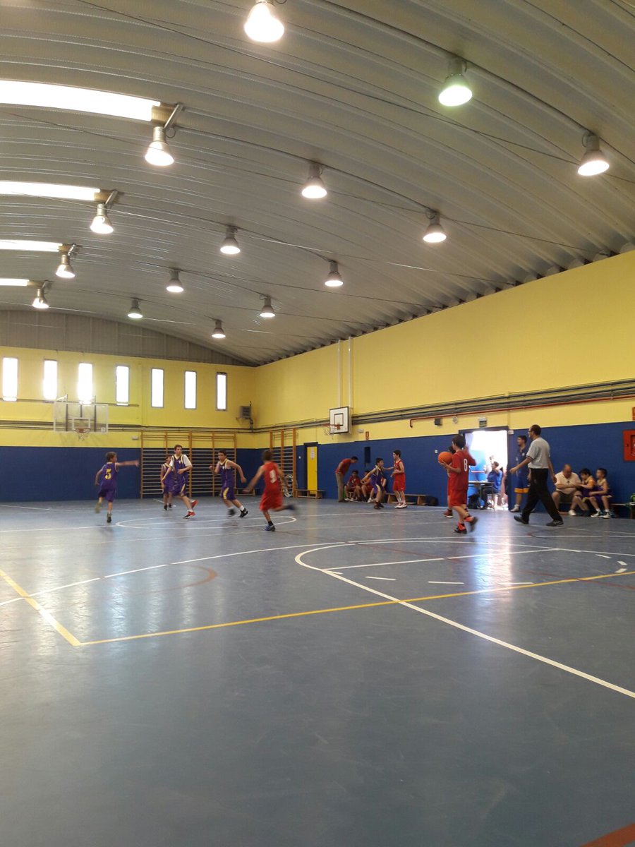 CiudadMuchachos's tweet photo. No pudo ser y caímos honrosamente en semis de copa vs Tajamar!! 7 abajo!!! Sois muy grandes!!!! https://t.co/cEoOxJHKxl