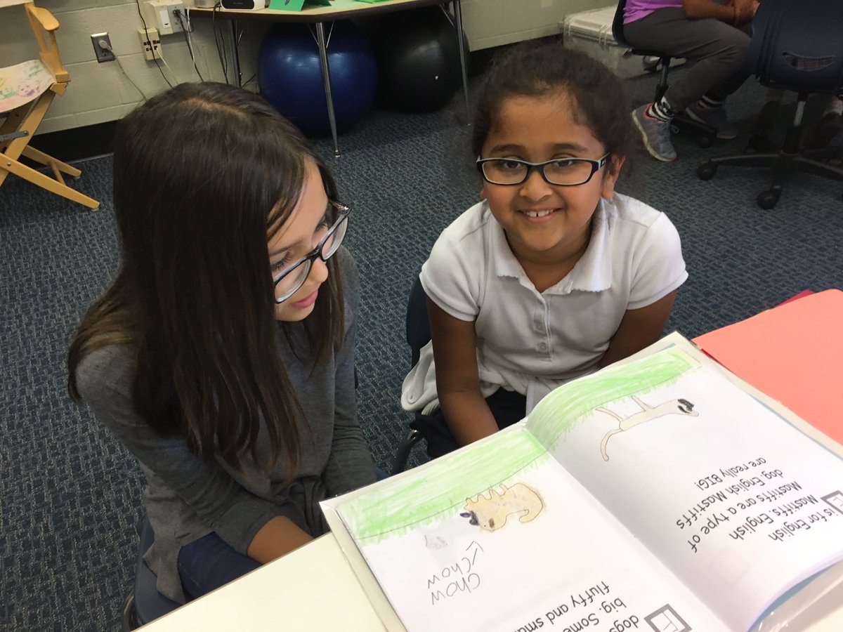 CAFirstGrade's tweet photo. We love ❤️ writing! Sharing our books with 4th grade buddies. https://t.co/Z7Tb6RHixS
