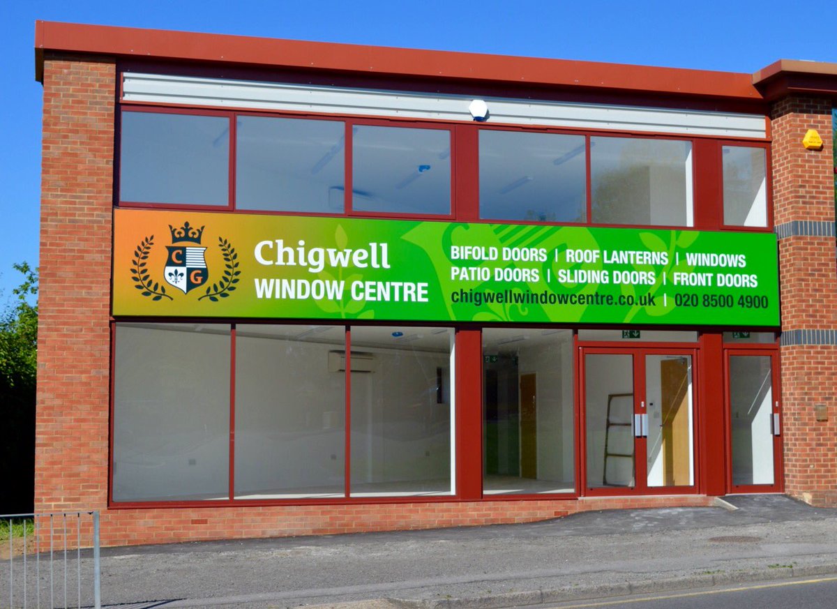 New showroom in #billericay #essex taking shape. Interior next. <a href="/SwishWindows/">Swish</a> <a href="/doorstopdoors/">Door-Stop</a> <a href="/RocalGroup/">Rocal</a>