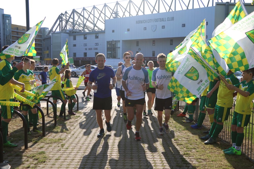 They made it! 🏃🏃

A big well deserved 👏 to <a href="/AshtonsLegal/">Ashtons Legal LLP</a> for completing their relay run #HowardsRelay