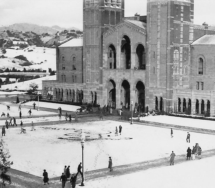 UCLA_SA's tweet photo. #TBT 1932: Two inches of snow fell on the sunny SoCal campus, classes were cancelled and snow was melted by 11 a.m. https://t.co/aRmZXd7Qe3