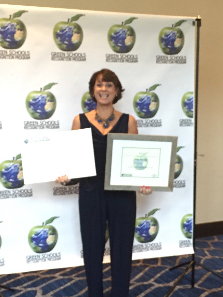 Julie Beesley tweet media