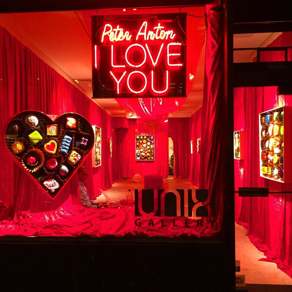 UNIXGallery's tweet image. We love you Peter oh yes we do... #tbt to #peteranton&apos;s solo exhibition #iloveyou at #UNIXGallery #MadisonAve #Feb #2016 #nyc #art #ues
