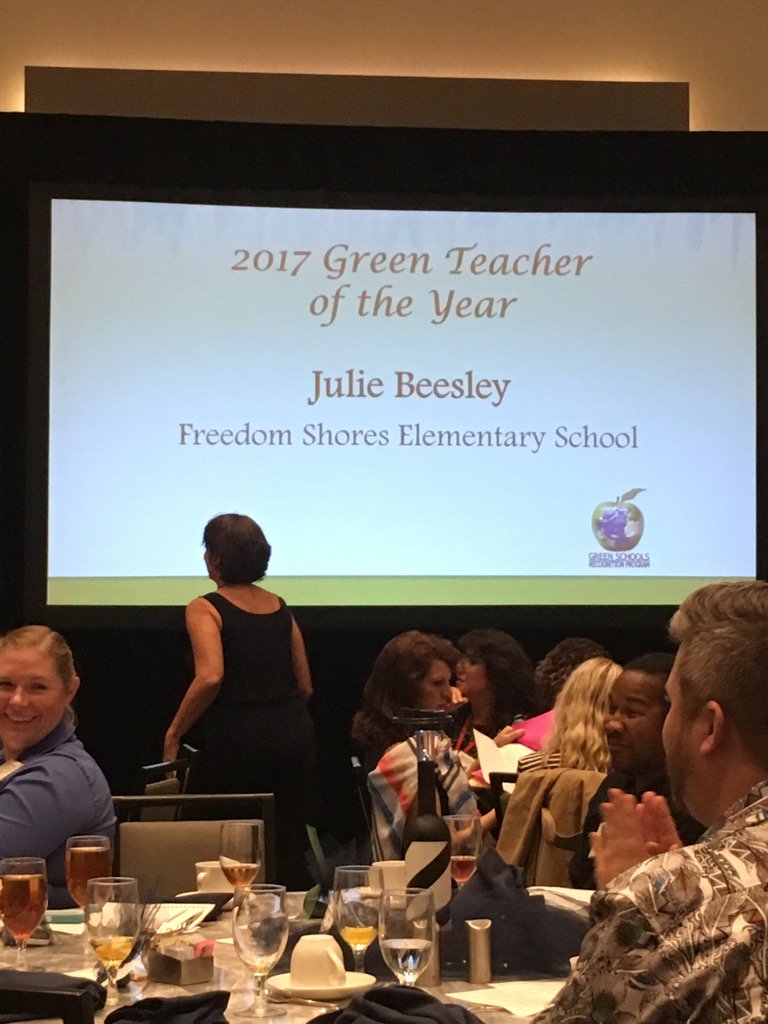 Julie Beesley tweet media