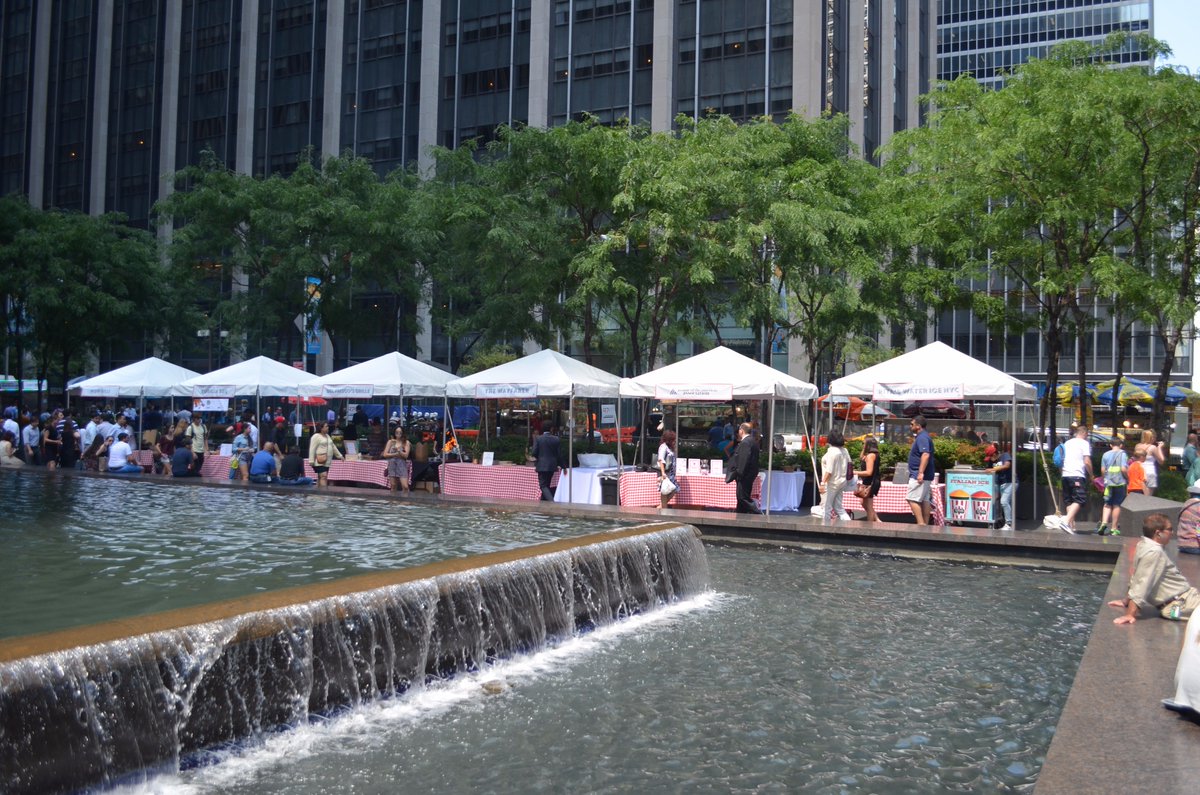 AveofAmericasNY's tweet photo. FoodFest is coming to #SixthAve again this summer and we've added two more dates! Stay tuned for vendor announcements #LoveTheAvenue https://t.co/T26BKk61wO