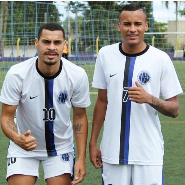 CapitalFut7's tweet photo. Os caras que vem decidindo 💥🚀🚆

@jonatan_charme https://t.co/ZjGXSNNzsO