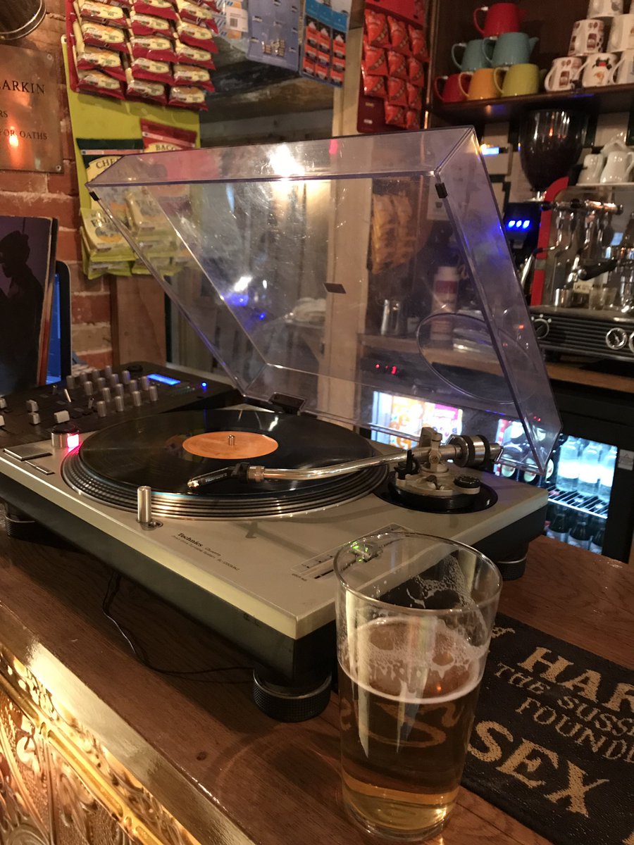 What's on the #vinyl player tonight? Monthly Vinyl night at The Roebuck #vinylnight #vinylplayer