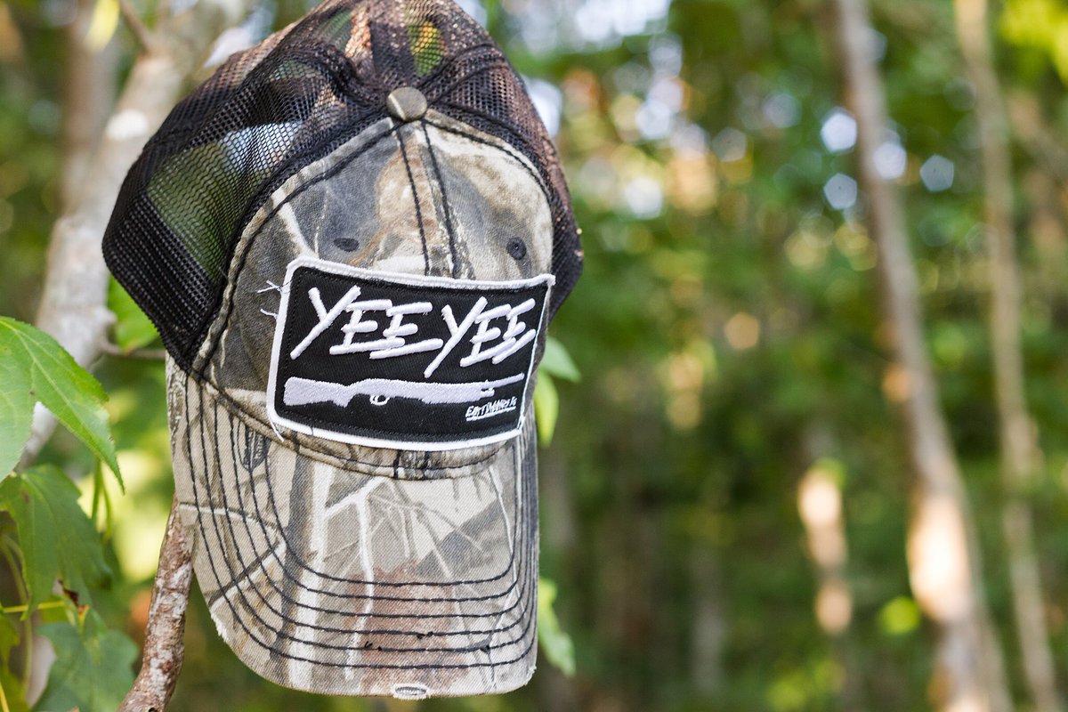 EarlDibblesJr's tweet photo. RT if you'd wear it huntin'!

Grab the Realtree hat at https://t.co/HUQxOMEBZc https://t.co/eHIk4R0FUV
