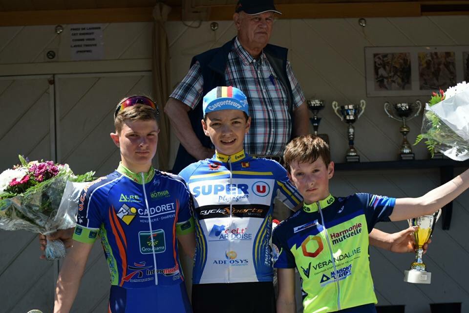 casquetteurs's tweet photo. By @eddylehuitouze &amp; @podiumface 🙌🏻💪🏻👍🏻🇫🇷😜🇮🇹 https://t.co/vidmdAHzye