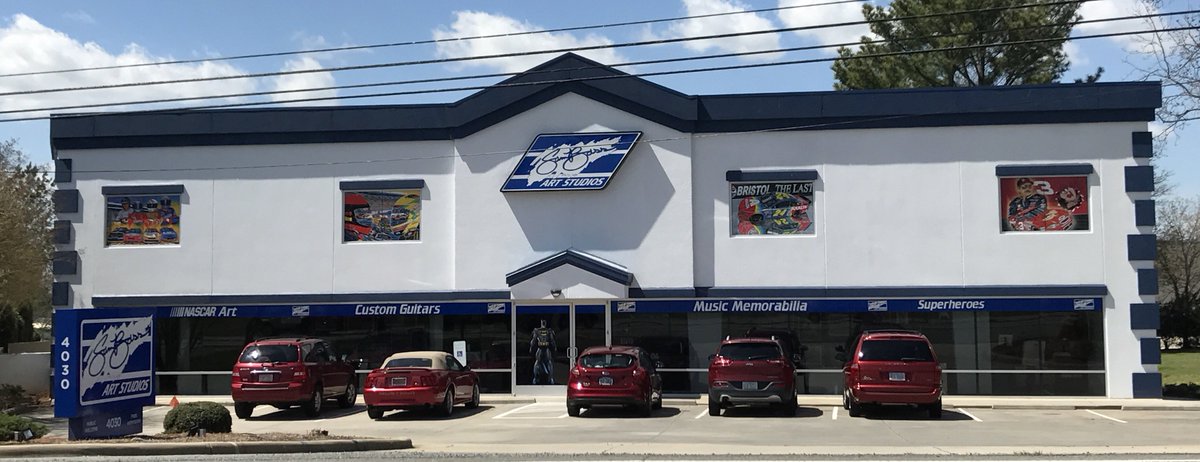 sambassartist's tweet photo. FYI: #10DaysOfThunder Race Week Hours at Sam Bass Art Studios - Stop in!
Thurs: 10a-6p
Fri: 9a-5p
Sat: 9a-2p
Sun: 9a-5p
Mon 10a-2p https://t.co/bveVq04x9h