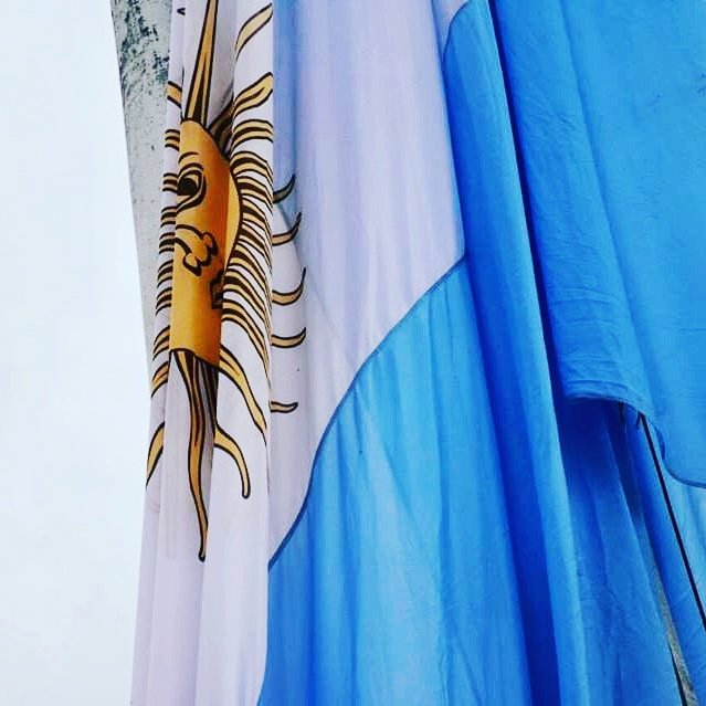 JPRafaela's tweet photo. #25deMayo ¡Viva la Patria! https://t.co/i4r6RO1hxQ