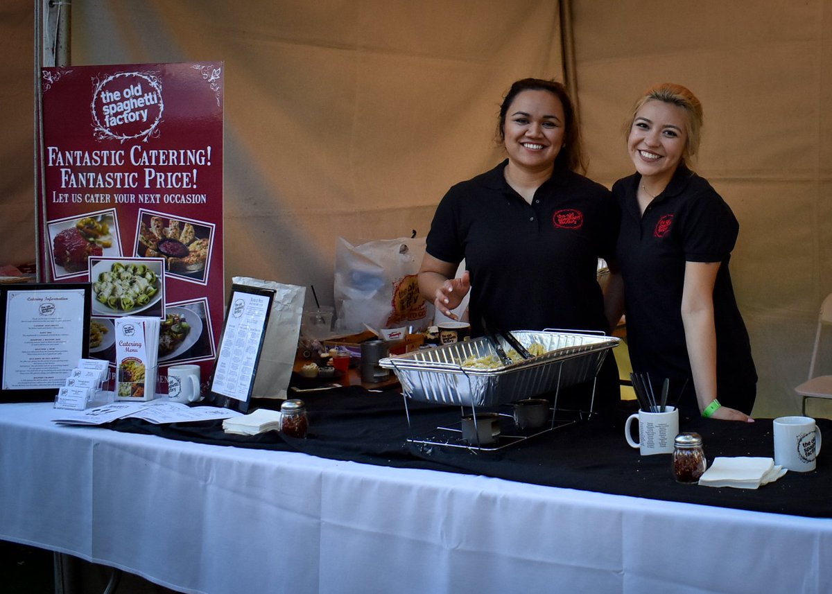 DuarteChamber's tweet photo. All smiles from our friends at the Old Spaghetti Factory of #Duarte. Thanks for attending #TasteofDuarte. https://t.co/EsueawWuNl