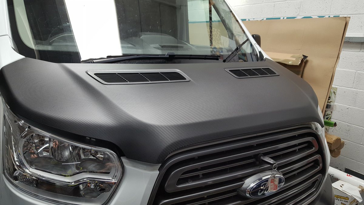 PrecisionSigns_'s tweet image. vehicle wrap carbon filter effect to protect from stone chips - looks great too! #vehiclegraphics @NorthantshourUk @Covhour @RugbyHour
