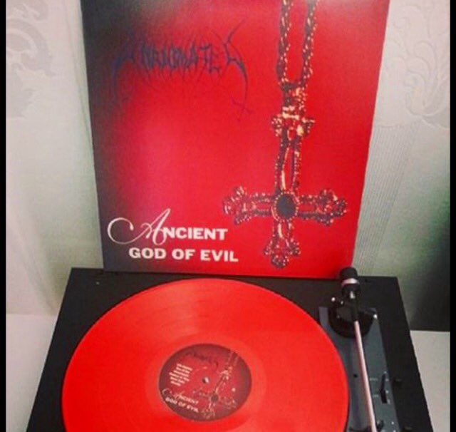 DiabolicaBlonde's tweet photo. #GodOfEvil https://t.co/PUvyFwvaoE