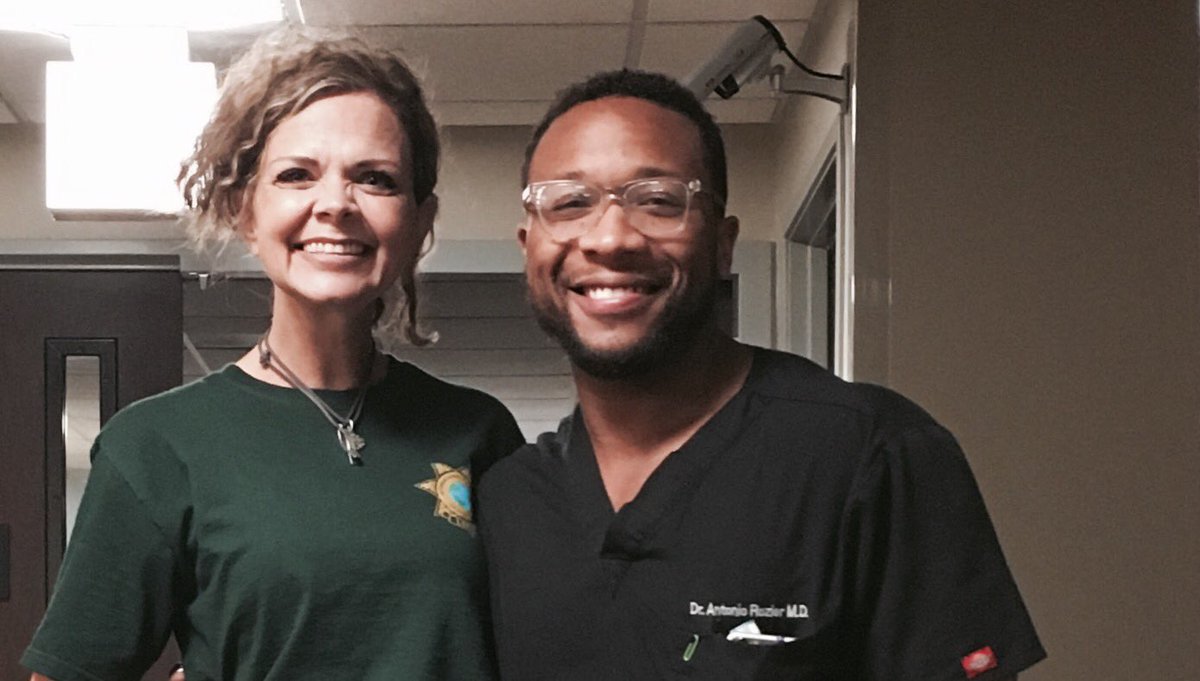 HeroThanks's tweet image. HeroThanks Dr. Rozier &amp;amp; the staff @ Dallas Interventional Pain. Excellent care  carrytheload.org/goto/chaplaina… Memorial Day 🇺🇸