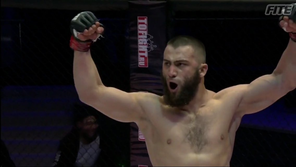berkut_mma's tweet photo. ⚡️Baysangur Vakhitov (5-0) defeats Igor Litoshik (11-6) by vicious KO #berkut #acb #acb59 #mma #cfc https://t.co/clto7k1yei