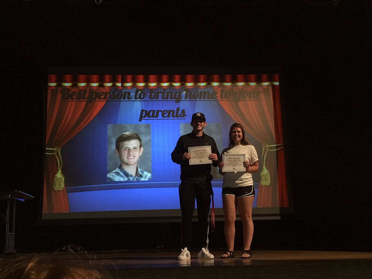 fhs_classof17's tweet photo. https://t.co/SR9sOlGrYQ