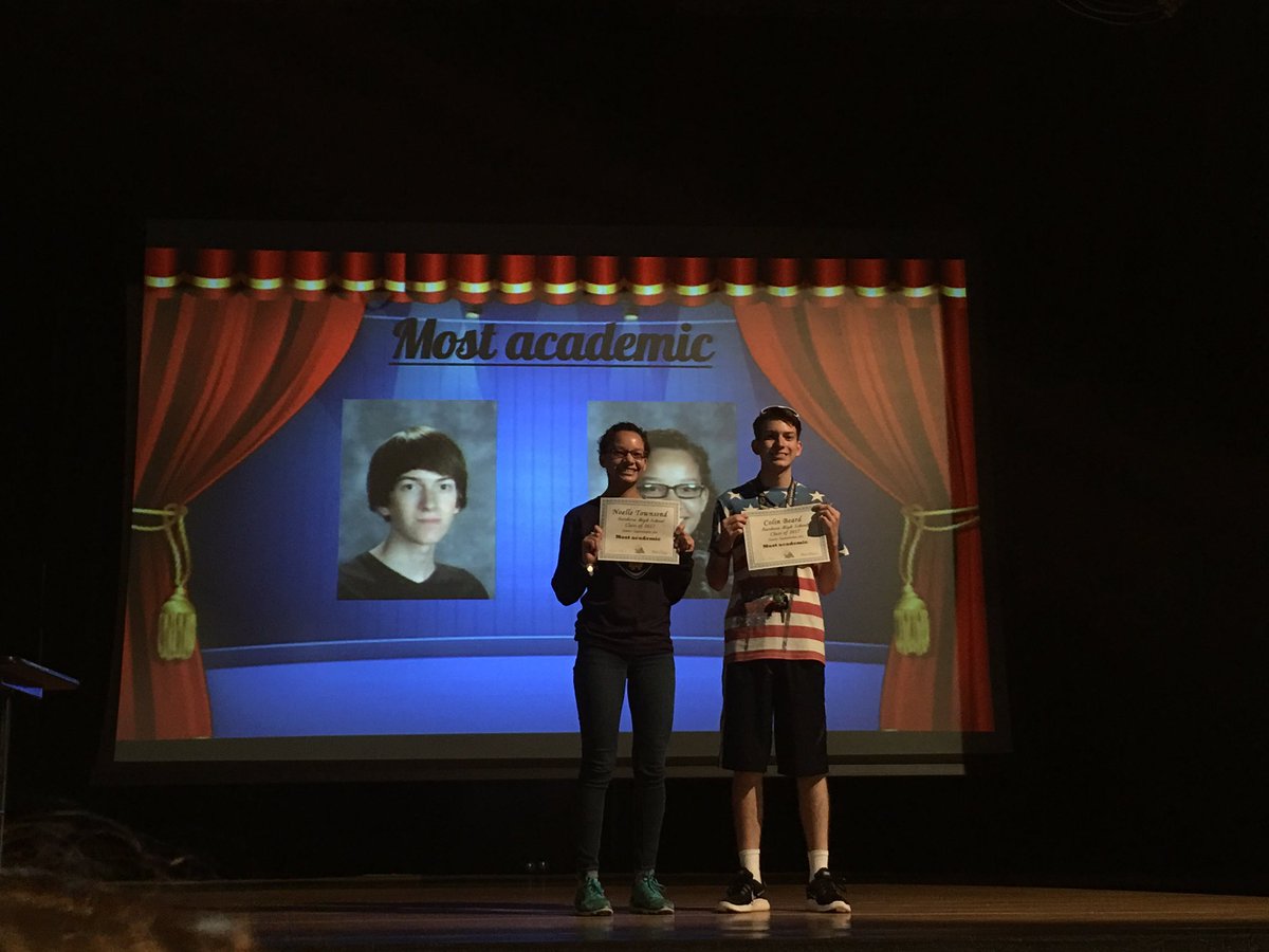 fhs_classof17's tweet photo. https://t.co/Y2yHIVQ4XU