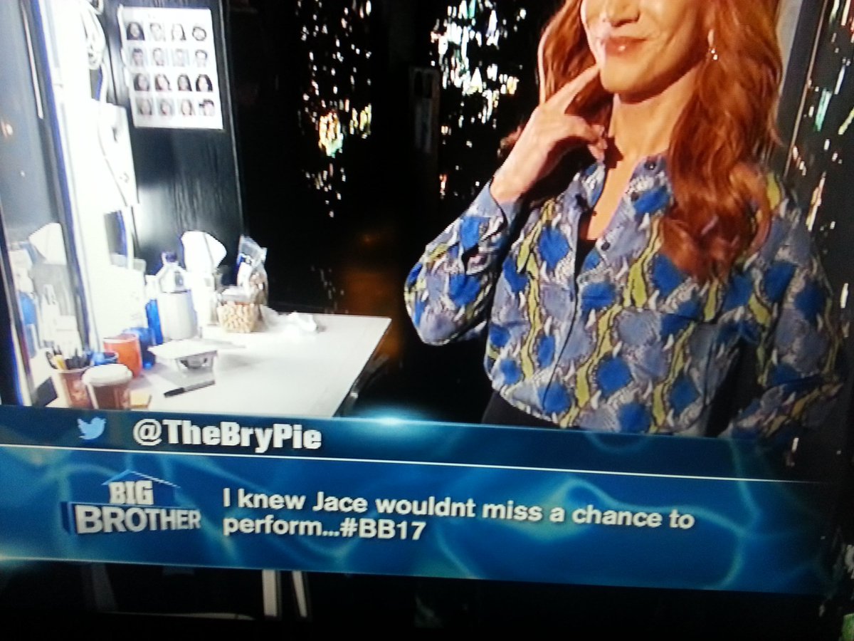 The BryPie tweet media