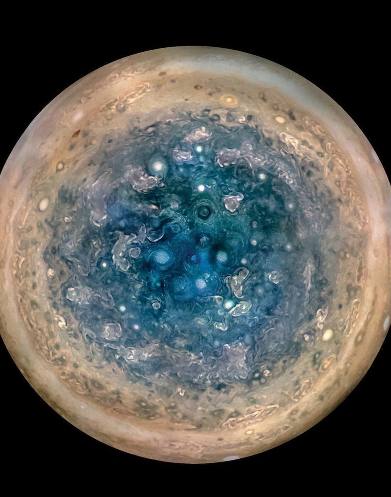 bradplumer's tweet image. Incredible image. NASA spots massive cyclones — some 600 miles wide — on Jupiter's poles: npr.org/sections/thetw…