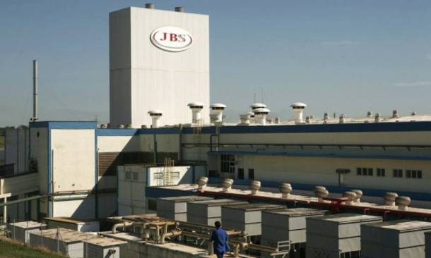 Resultado de imagem para Ações da JBS disparam e fecham em alta de mais de 22%