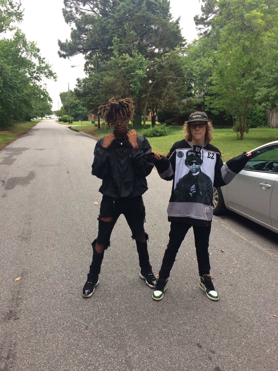 unknownboyflex tweet picture