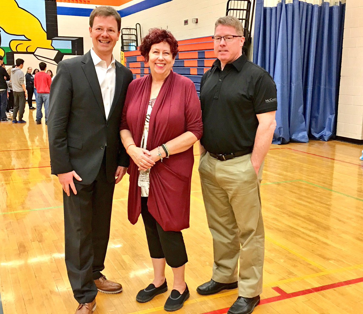 SvenTrueNorth's tweet photo. #TeensLearntoDrive is a community program delivered by @AnneMarieHayes & team. Dropped by to see it in #Mississauga this am. #RoadSafety https://t.co/2MNMon8fLr