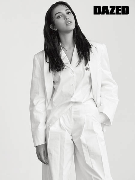 DazedKorea's tweet photo. Dazed June Issue✔
-
Jess Kent
-
뮤지션 제스 켄트의 내일.
_
#dazed #dazedkorea #데이즈드코리아 #제스켄트 #jesskent https://t.co/dePwXZjMj7