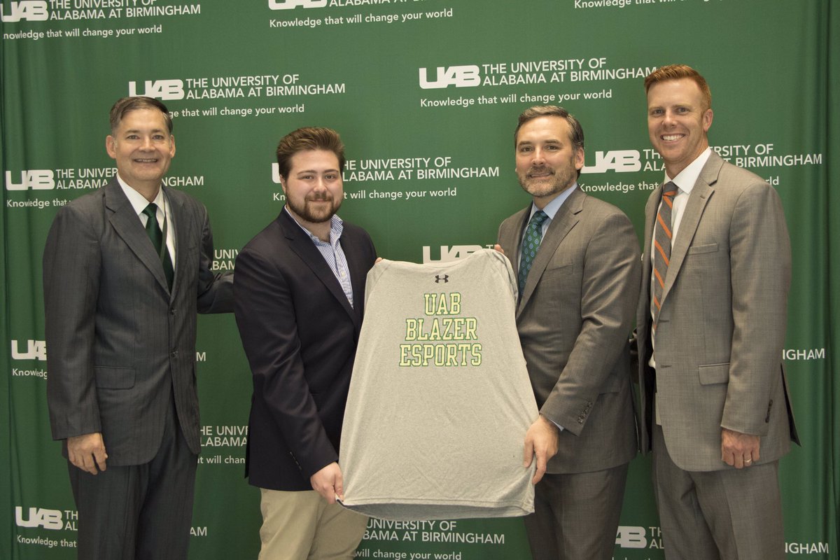 TonyThomasWIN's tweet photo. Great visit to @UABNews to highlight our support for UAB students! $win is excited to be investing in Birmingham. https://t.co/tkLDhCQD9S