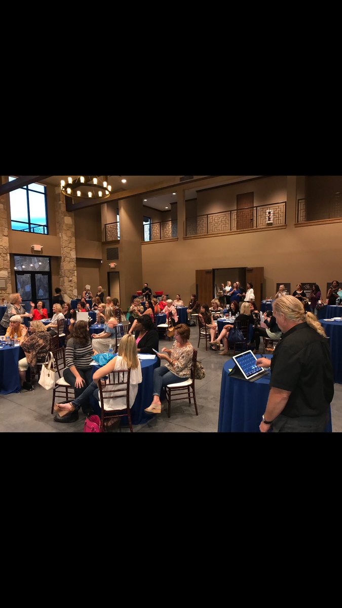 OrtegaPittman's tweet image. @FriscoEF appreciates #FriscoMayor @JeffCheney supporting #GirlsNightIN Thank you!🎓☀️💥📚