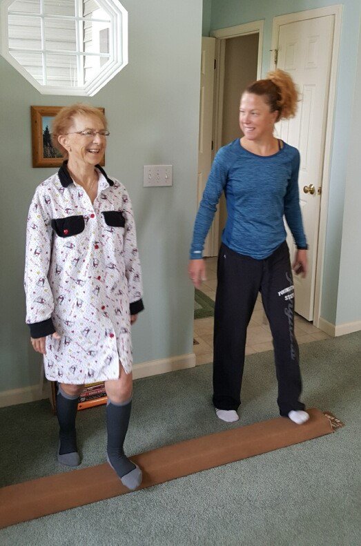 nm_mullins's tweet photo. ❤️ my incredible Dad (photog.) & Mom (co-stepper)! 15 d since my bilateral #HipReplacement & rain will not keep us from moving!! #Move2Live https://t.co/CdVH6RkYYf