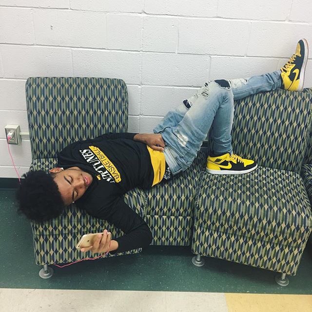 DabDaddyYancy's tweet photo. 🤘🏽 https://t.co/Wfq4Jgzxz9