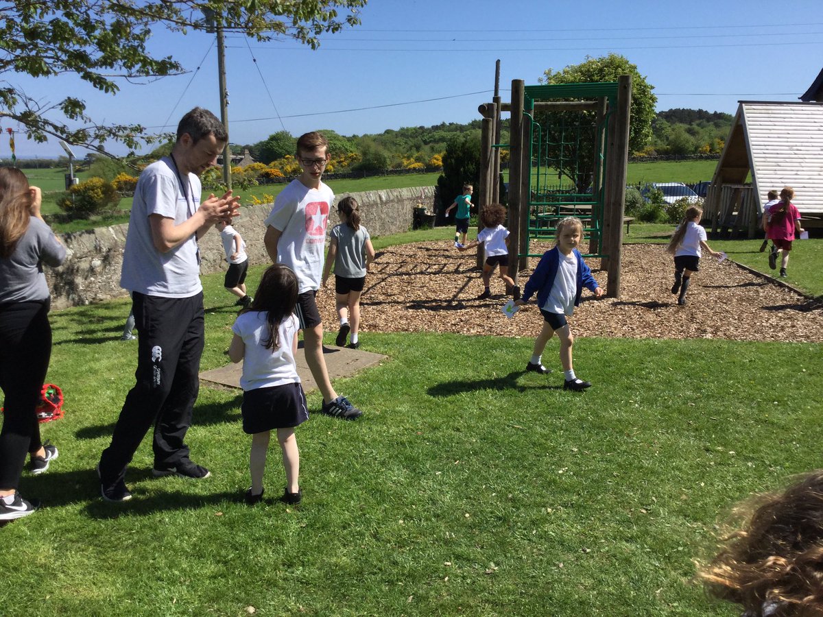 BanDevPS's tweet photo. Orienteering afternoon with @ASAberdeenshire and @PortyAcad work experience students today. #findtheanimals #thankyouguys #activeschools 😀🎽 https://t.co/cwheErP1v0