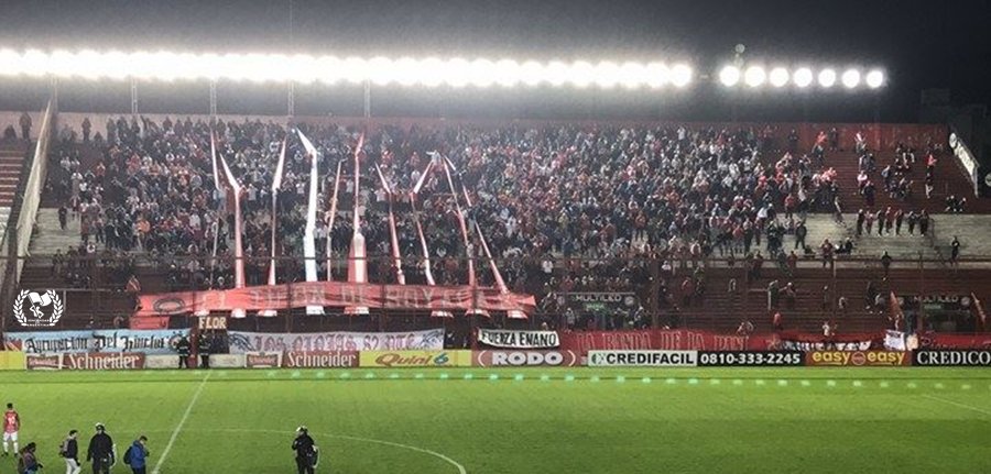 HinchadasdeArg_'s tweet photo. Los Ninjas 82 [Argentinos] el lunes vs. Almagro https://t.co/5OPhi0MeLe