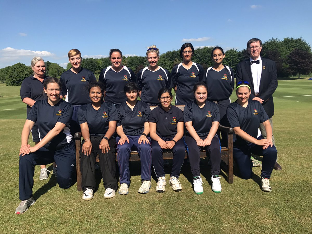 Great first game of the season for <a href="/ClubCricketConf/">ClubCricketConf</a> ladies team! Putting on 225 in 40 overs and restricting the Army to 185-1! #goodeffort