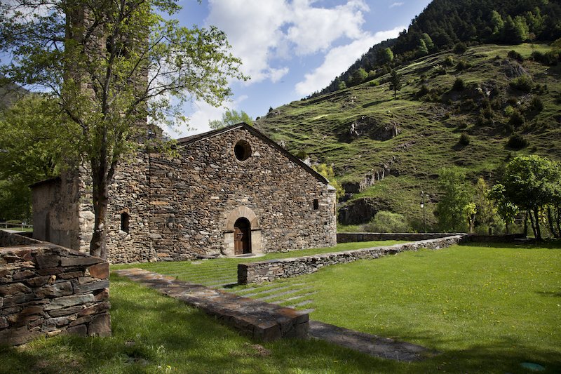 andorraworld_ad's tweet photo. En el compte enrere de l'inici del #BusTuristicand , us mostrem un dels indrets que podeu visitar en la Ruta 6 https://t.co/tgv1TT2XP5 https://t.co/lo8DvNT6If