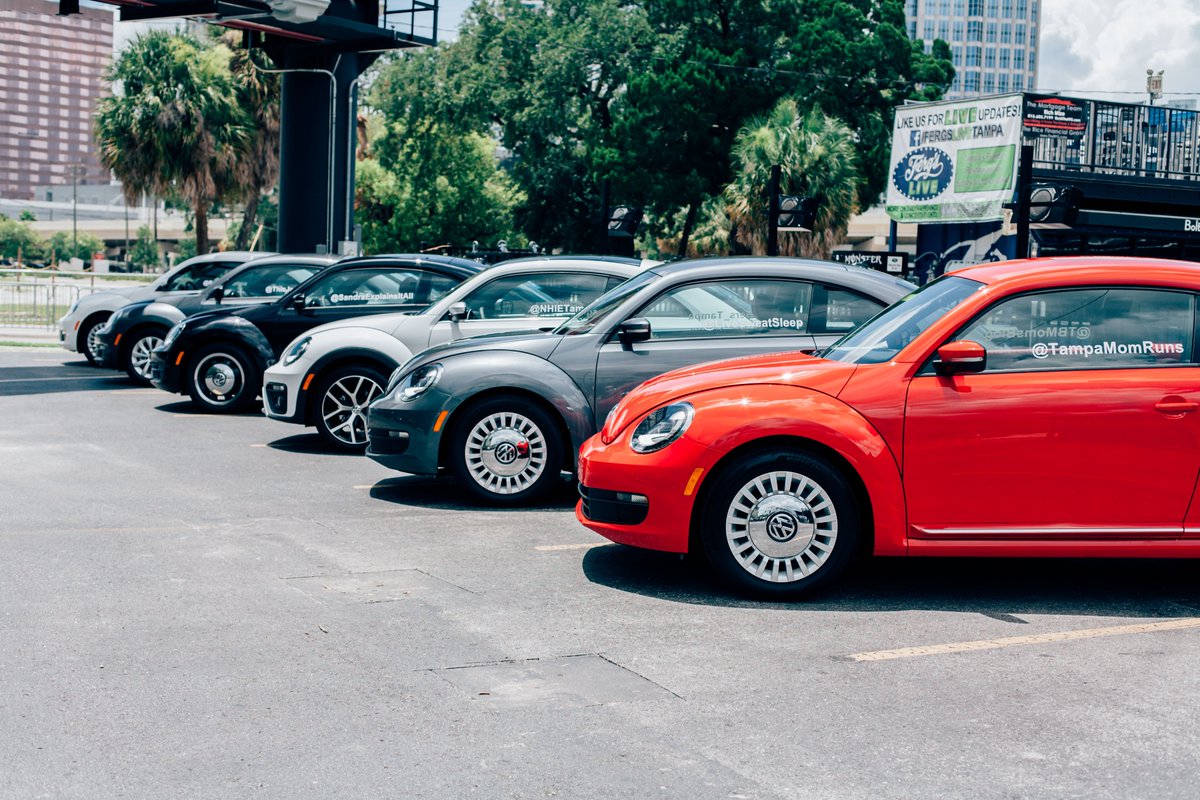 SMDayTampaBay's tweet photo. Calling all bloggers #bloggerCaravan! Sign up for a chance to ride in a @ReevesTampa VW Beetle on #SMDayTampa https://t.co/qX84CLb1Oz https://t.co/u18U931hbF