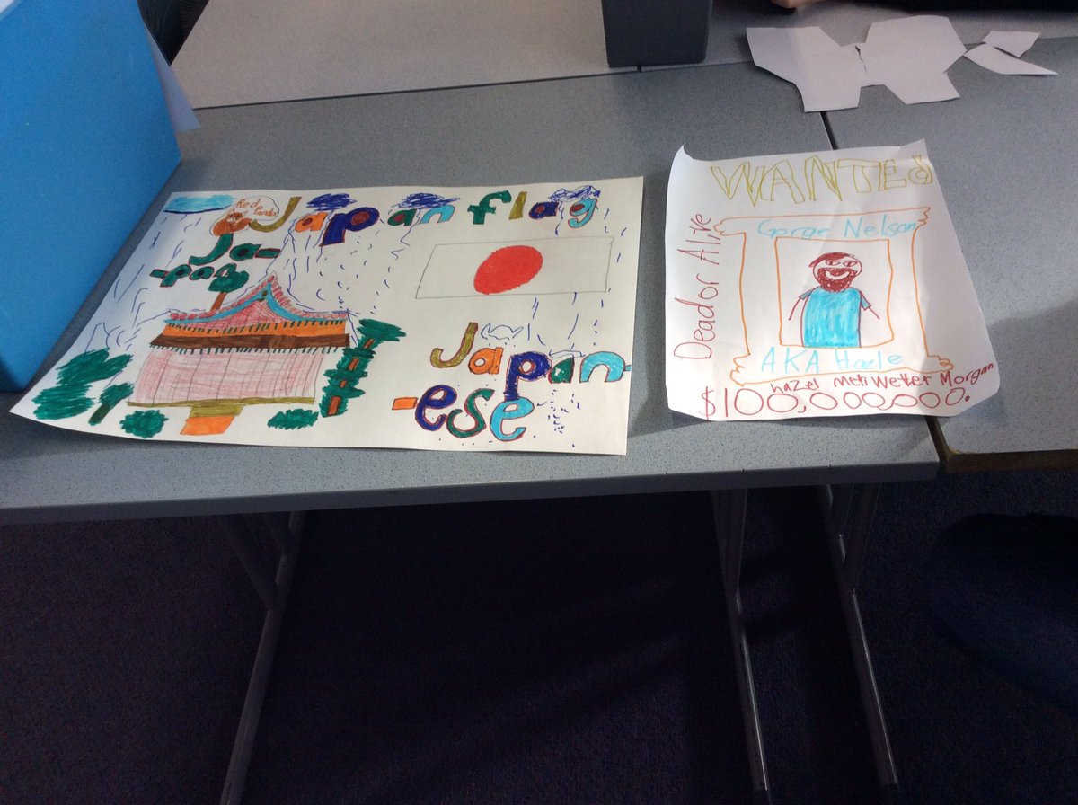 rsskaikomako's tweet photo. A1 These are my tasks. The biggest one is about Japan. The other one is my wanted poster.#inaracrss #noahrrss #elliotbrss https://t.co/eohiqub8ED