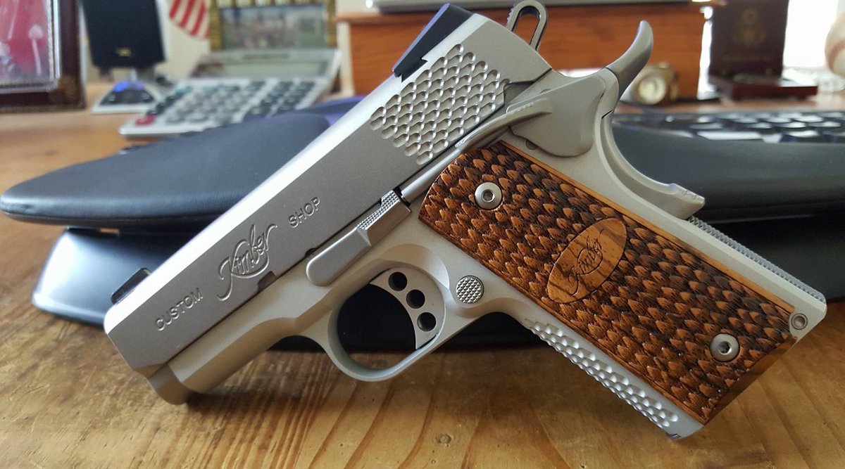 kimberamerica's tweet photo. How many retweets can 1 pistol get? The Raptor.  Just hit RT pls. #kimber https://t.co/BTvTPPUK0M