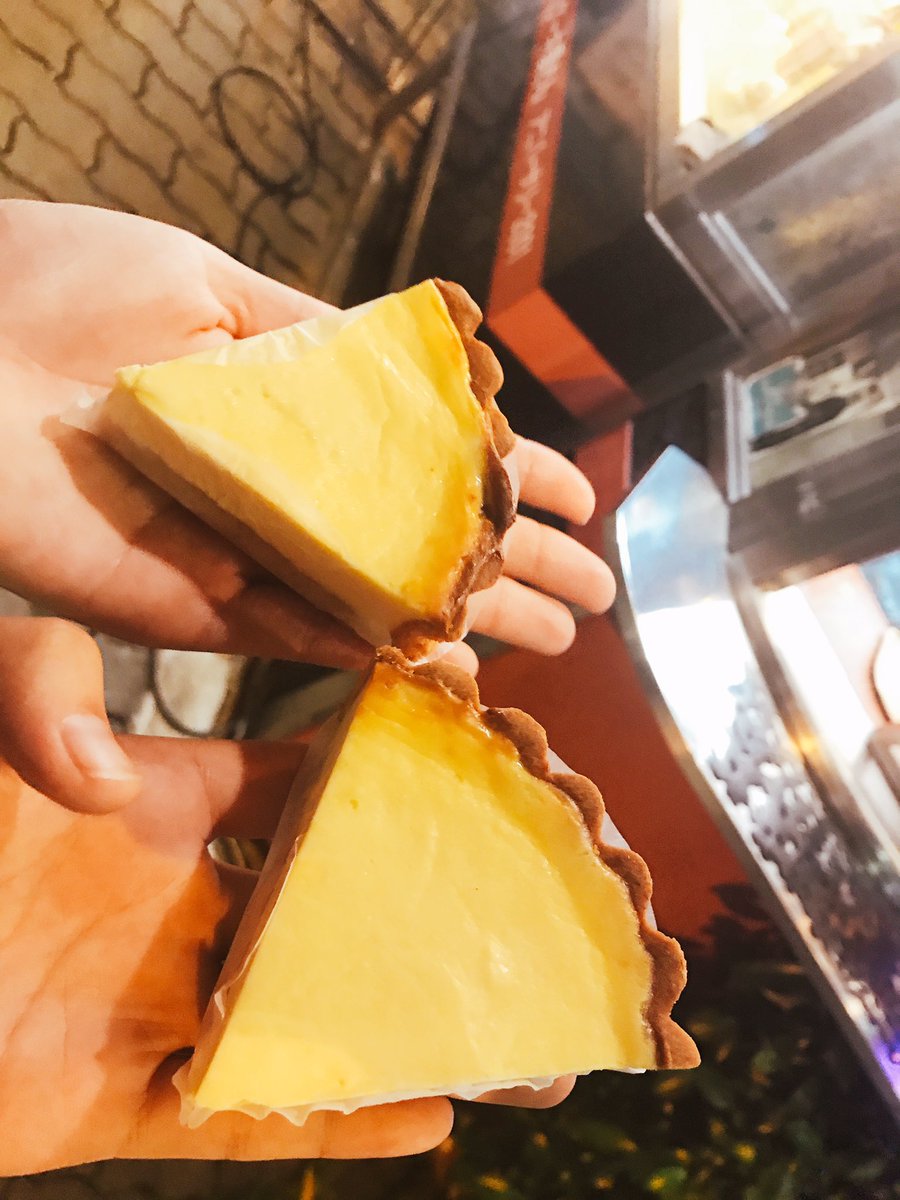a_a_eat's tweet photo. とても濃厚でした！
#福島駅前
#チーズケーキタルト https://t.co/KMHlDcCxkY