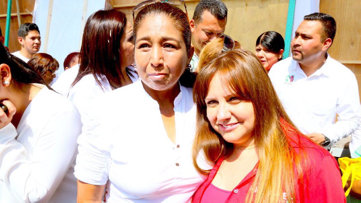 De la mano de nuestras maestras, formaremos a las niñas y niños que cambiarán el rumbo de Coahuila.