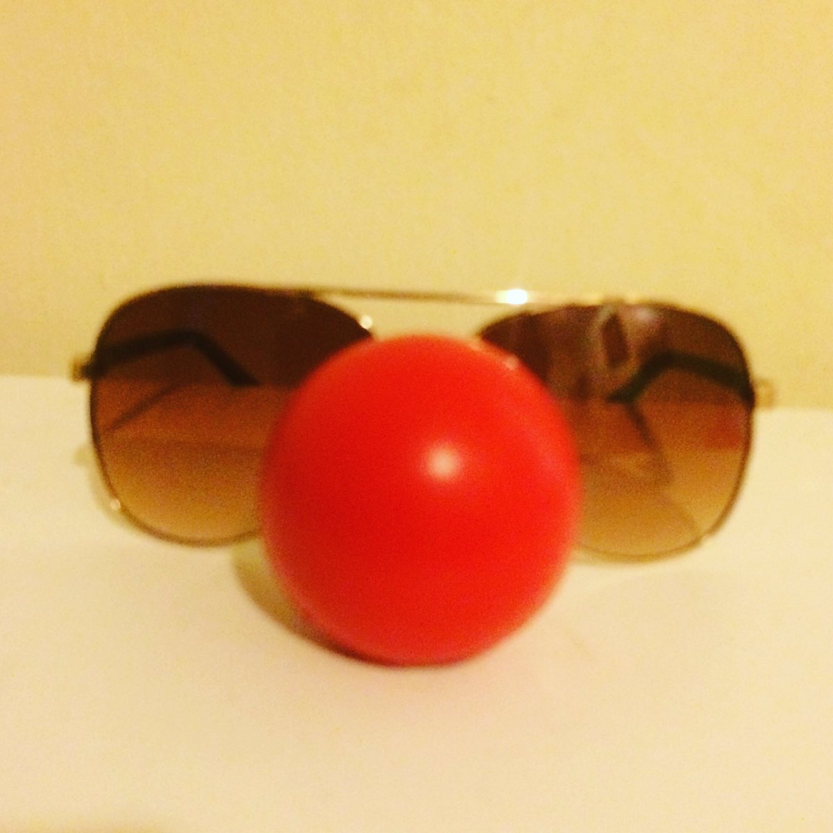 ebonycatny's tweet photo. Don't forget to put your#rednoseon #EndChildhoodPoverty #rednosechallenge #RedNoseDay https://t.co/jSEMhS6Ch2