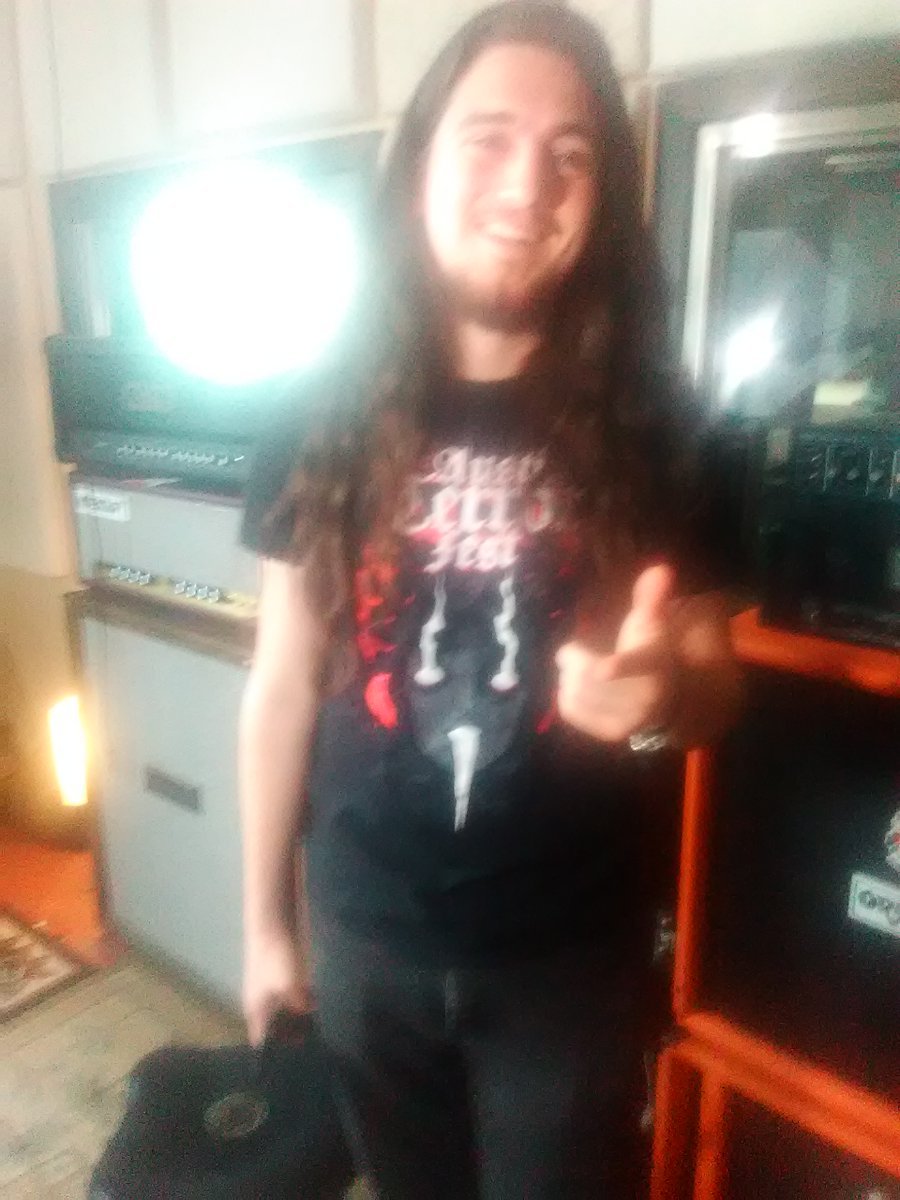 For BrAmStOcKeR, SAVARIA STUDIOS In BROOKLYN, WTC For LOGO: PUNK METAL – FAKE HOUSE! It’s… fredvidal.wordpress.com/2017/05/25/for…